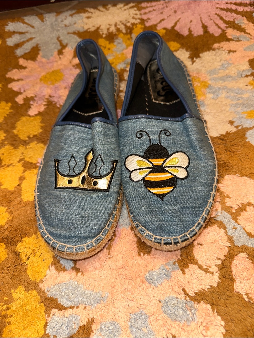 Circus by Sam Edelman Bee & Crown Espadrille Flats Denim Blue Sz 9.5 Embroidered - Picture 10 of 10